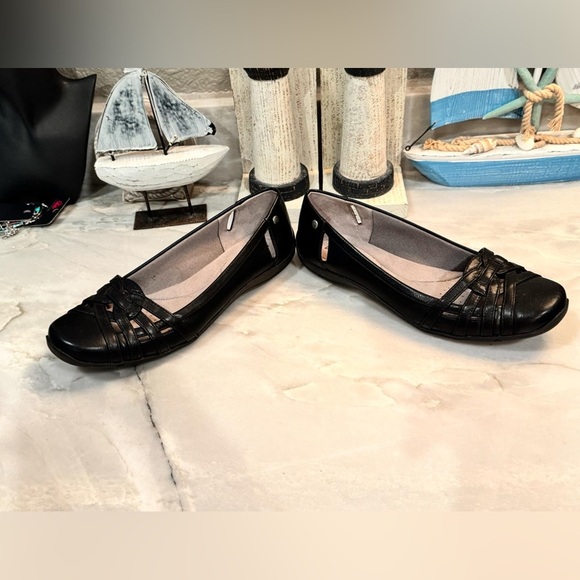 Life Stride Women's Black Flats size 10 - Picture 4 of 7